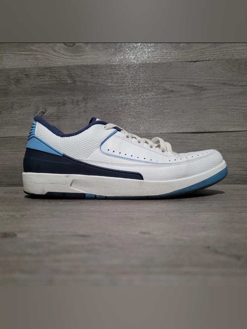 Air Jordan 2 Retro Low Mens Sz 11 Midnight Navy Unc 832819-107